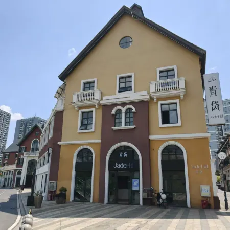 Qingdai JadeHill
