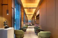 Huizhou Huiyang Daya Bay Hampton by Hilton Hotel - bar
