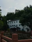 Shitai Haoye Homestay - غرفة مطلة على الجبل