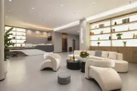 Yuetuo Zhenxuan Smart Hotel (Fenghuang Ancient Town) - bar