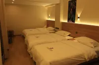 Mojiang Zhuri Holiday Hotel - Park Yeri