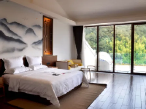 Langshan Sun Valley Ecological Resort Hotels in Xinning