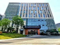 麗楓酒店（上海大寧國際市北高新店） 鄰近上海市醫療器械批發部(北大門店)的酒店