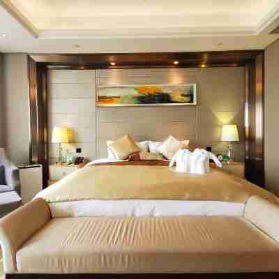 Firth Jinling Grand Hotel Rooms