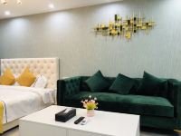 珠海万隆国际公寓 - 豪华大床房