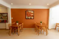 Amigo Hue Hotel