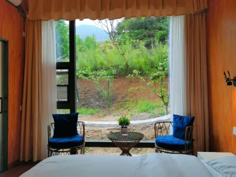 Yangcheng Luming Bieyuan