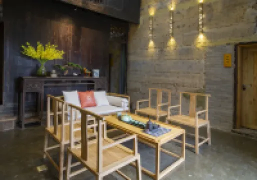 Yangshuo Xiaxiang yishanjing homestay