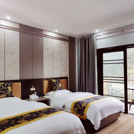 Ning Shan Yun Zhi Hotel