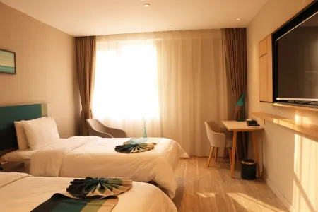 Homeinn Selected Hotel (Puyang Taiqian County Government)