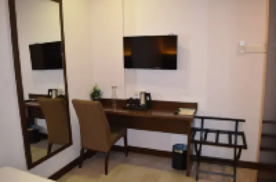 โรงแรมซันไรส์ โรงแรมใกล้Amcorp Trade Centre