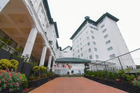 Araliya Red - Budget Friendly - Where You Find Stunning 360 Panoramic View of Nuwara Eliya