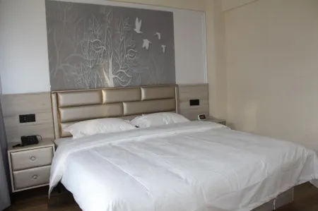 Huairen New Century Apartment