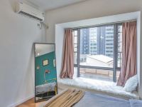 广州林和公寓 - 精品民宿主卧房
