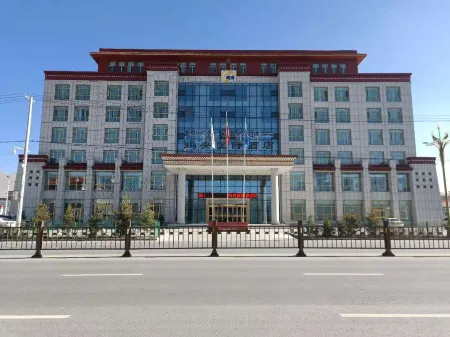 Goromayang International Hotel Отели в г. Мацинь