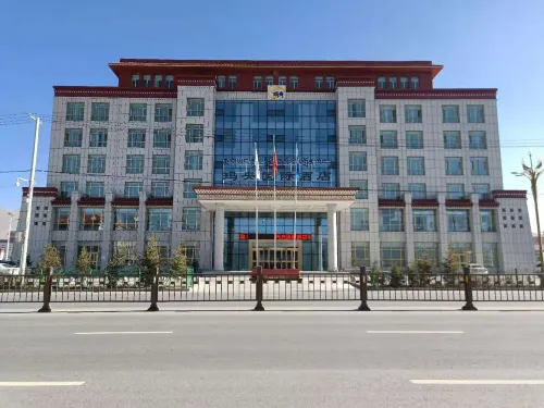 Goromayang International Hotel Hotel di Maqên