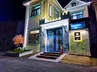 Dini Kingdom Theme Homestay