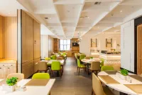 N · Hotel (Changyang North Road) - 4-Star