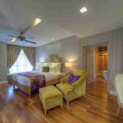 The Chateau Spa & Wellness Resort Rooms