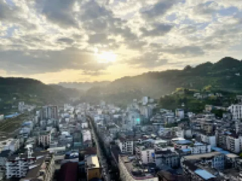 Xuan'en Qingfeng Xiaozhu Homestay