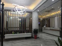 Longnan Juxiang Business Hotel