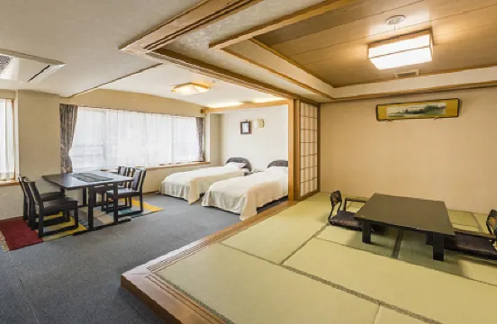 お部屋食と温泉貸切風呂くつろぎの宿 有馬館