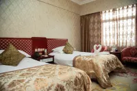 Golden Rose Hotel Hotels near Bell and Drum Tower & Gantang Garden