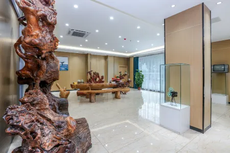 Feronia Hotel Отели рядом со станцией KaipingSouth Railway Station