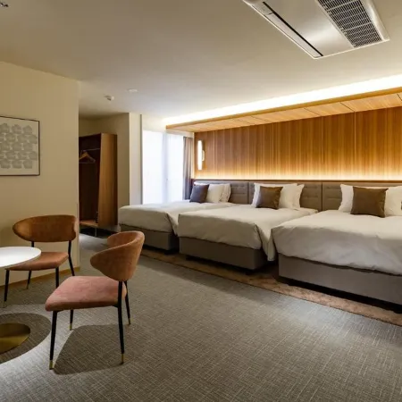 The OneFive Terrace Fukuoka Отели рядом с достопримечательностью «Конгресс-центр Elgala»