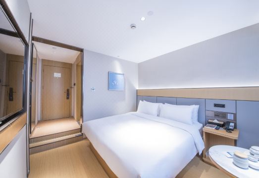 홈 인 상하이 난징 로드 피플스 스퀘어 썸네일