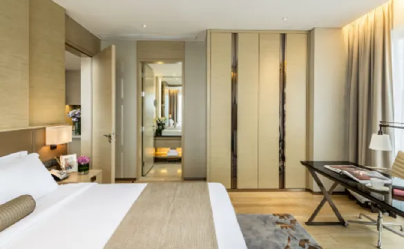 เฟรเซอร์ สวีท กวางโจว