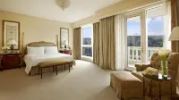 Four Seasons Hotel Cairo at the First Residence - Airport Shuttle