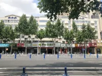 Homeinn Pebble Hotel (Fuyang Yinghuai Avenue Municipal Government) Hotels in Fuyang