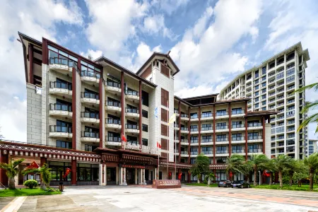 HaiNan Jialan Wellness-hotel Отели рядом с достопримечательностью «Hongshitan»