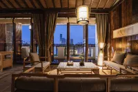Liuzhou Qishe Hotel (Yaoyu Ancient Town Flagship Store) - balcony