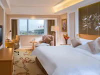 Vienna International Hotel (Shenzhen North Railway Station) Hotels near Shenzhen North Railway Station