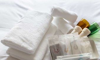 2. HOTEL AR..