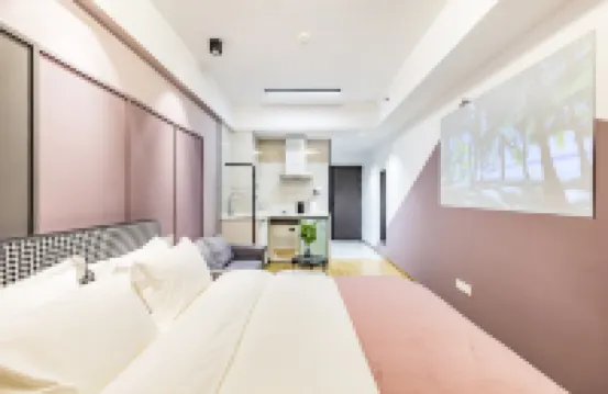 Guanhailu V+ Apartment (Yantai University Branch)