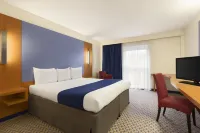 Ramada by Wyndham London North M1 Hotels in Elstree and Borehamwood