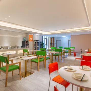 Vienna 3 Best Hotel (Guangan Linshui Modern Life Branch)