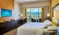 Hilton Waikiki Beach Resort & Spa