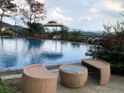 Qingyuan Bijia Mountain Butterfly Valley Homestay Hotels near Beijiang Night Cruise(Gold No. 1 Wharf)