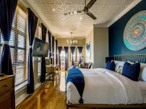 The Box House Hotel