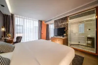 LIGANG HOTEL (Phoenix 1st Street Branch) - Balkoner