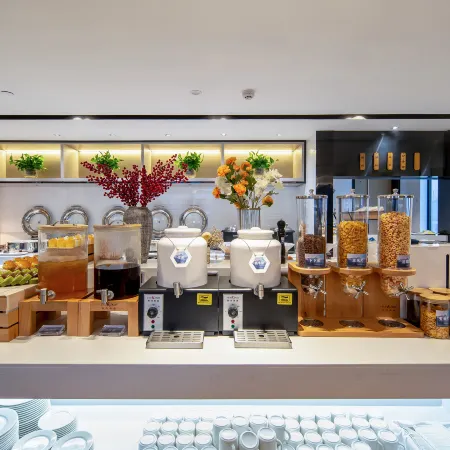 Echarm Hotel (WuZhou QinLouChen WangCheng Plaza)
