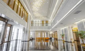 Xinyang Xixian Shi Financial International Hotel