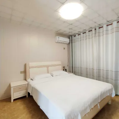 Qidong Garden Hotel Hotels near Ziwei Park (West Gate)
