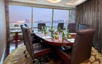 InterContinental Hotels HANGZHOU ICC by IHG - bar