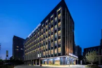 Atour Hotel  of  Chongqing Middle Road  North Railway  Station Hotels near Water Park