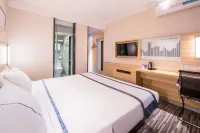 City Comfort Inn Hotel (Nanning Chaoyang Square Subway Station Sanjie Liangxiang) Hotels in Xingning District